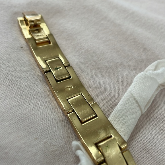 American Western Antique Jewelry/Spanish Gold Pattern Bracelet - Picture 4 of 6